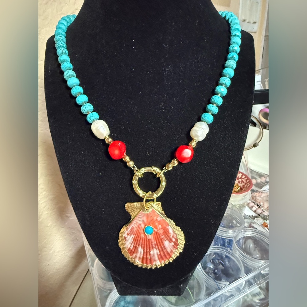 Turquoise and Gold Shell Pendant Necklace